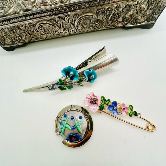 Colorful Rhinestone Accessories Lot - Picture 7 of 7